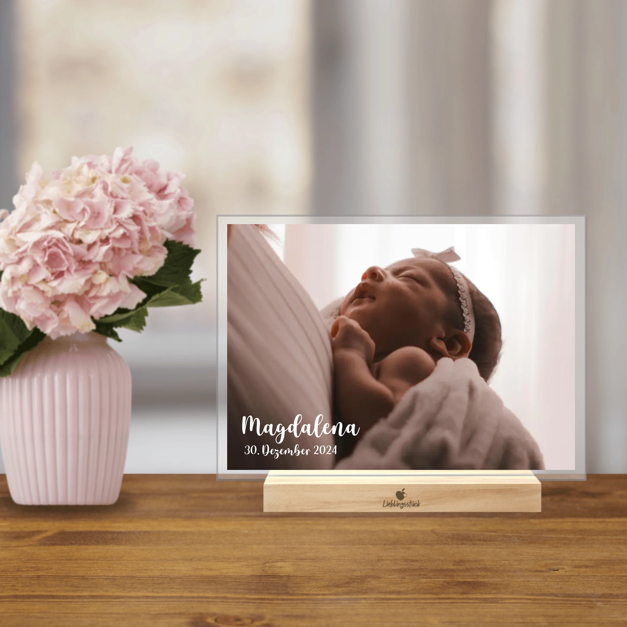Personalisierter Acrylaufsteller "Baby randlos"